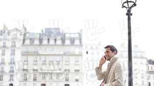 Cum exploatează Franţa situaţia distanţării sociale şi rezolvă şi o altă problemă gravă, poluarea