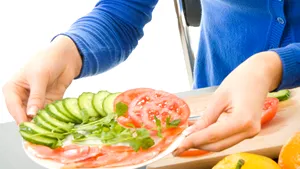 Dieta verde încetineşte evoluţia cancerului de prostată