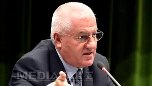 Dumitru Dragomir: Regulamentul trebuie schimbat. Cluburile cu restanţe la jucători să nu primească licenţa