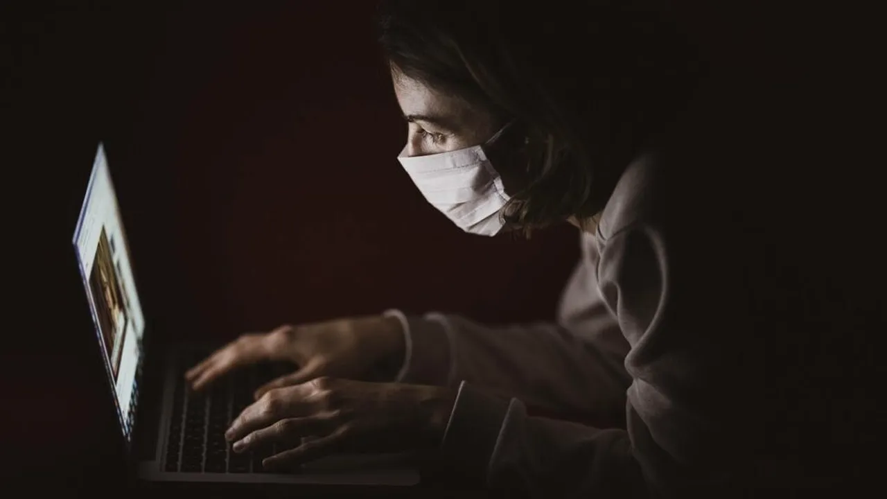 Ce pot păți medicii care răspândesc fake-news. Proiect trecut de comisiile din parlament