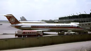 Air Canada a anulat sute de zboruri în contextul grevei însoțitorilor de zbor