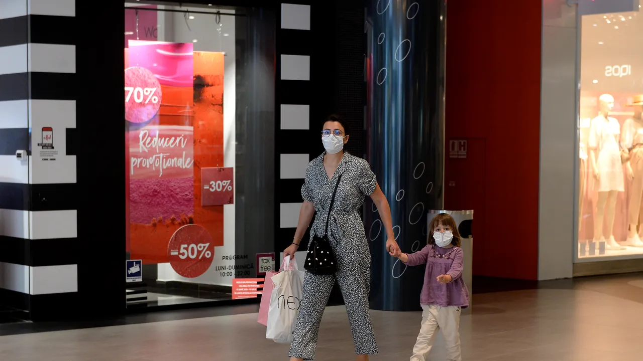 Unele magazine din mall vor redeschide cu întârziere, în semn de protest. „Zero chirie, readaptarea contractelor”