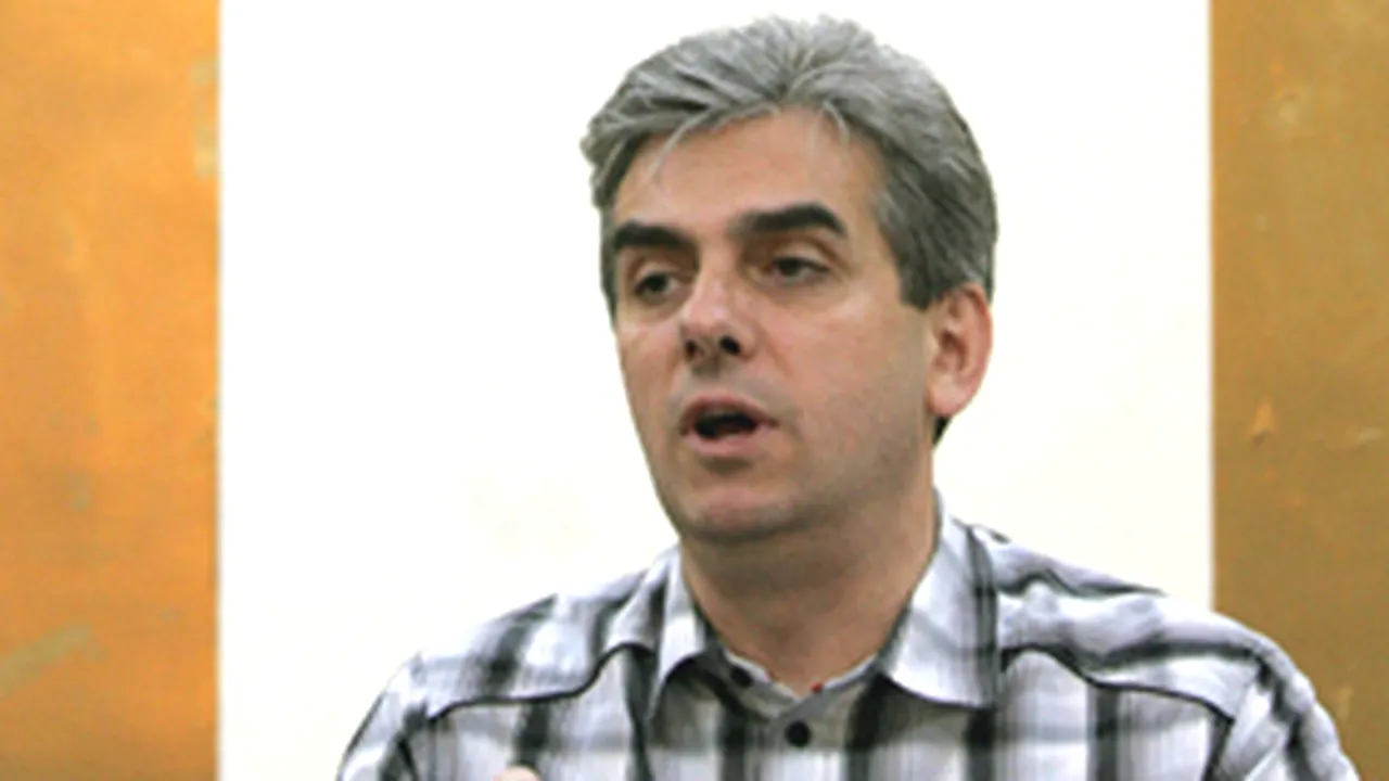 Nicolăescu: PSD e iresponsabil şi nu evaluează riscurile moţiunii