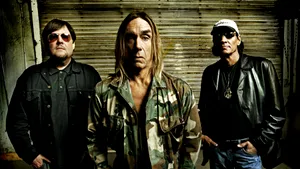 Iggy Pop vine la Bucureşti (Video)