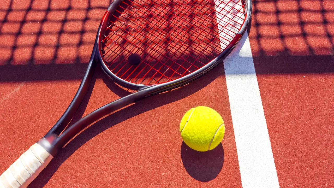 Swiatek şi Alcaraz, odihniţi, intră luni în cursă pentru primele titluri la Australian Open