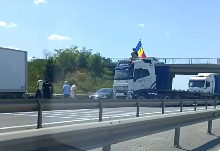 Protest pe Autostrada A1: Trafic blocat pe sensul Pitești – București de un șofer de camion