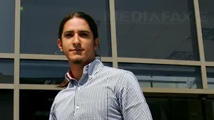 Procesul lui Andrei Plăcintă: Instanţa a stabilit pentru astăzi un nou termen, dar fiul senatoarei a fost internat în spital pentru a fi operat de apendicită