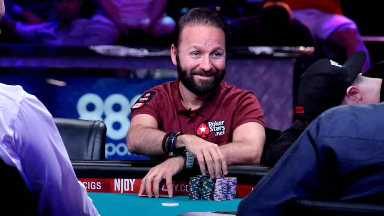 Daniel Negreanu şi-a făcut public profitul obţinut din poker în ultimul deceniu. Câţi bani a câştigat în 2022