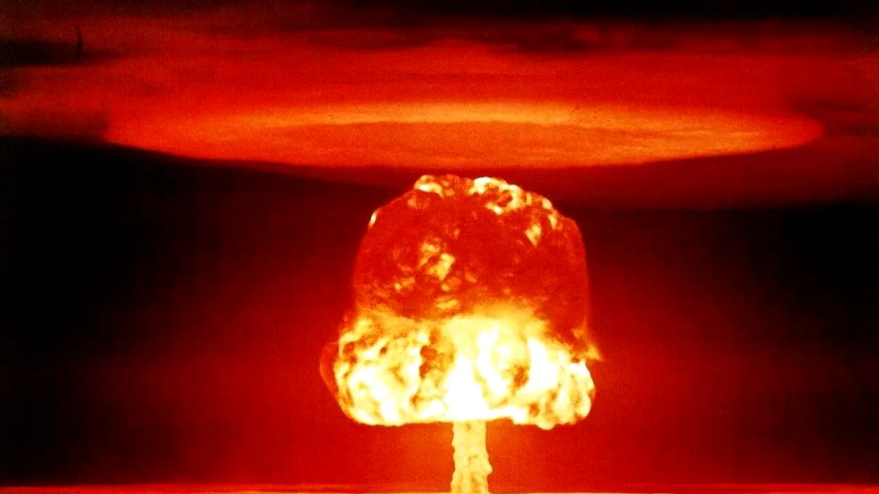 Fost comandant NATO: Europa trebuie să fie pregătită să se apere de atacuri nucleare