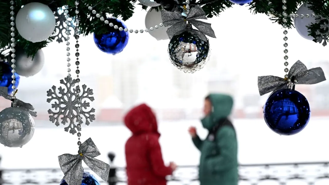 Românii, start la rezervări pentru vacanța de sărbători. Care sunt cele mai vândute pachete turistice de Crăciun și de Revelion