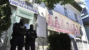 Instanţa: La Sabyc se prelevau ovule de la femei sărace, fără educaţie, care primeau 700 - 1.000 lei - VIDEO