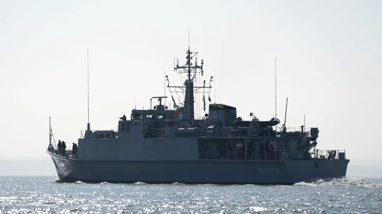 Olanda livrează Ucrainei o navă vânător de mine, afirmă comandantul marinei