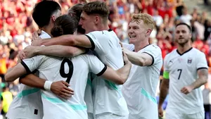 Şoc în grupa Franţei: Austria învinge Olanda şi termină pe primul loc. România va juca cu Franţa în optimi dacă termină grupa pe locul 2
