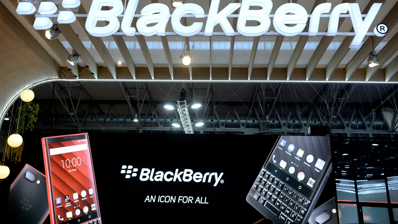  BlackBerry este resuscitat şi revine mai puternic ca niciodată pe piaţă. Noul model va avea tastatură Qwerty