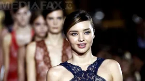 Miranda Kerr are o relaţie cu miliardarul australian James Packer