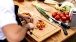 Kinetoterapeut spaniol: „Dacă îți iubești mama, asigură-te că mănâncă aceste 4 alimente pentru oase”