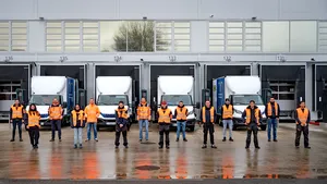 Produsele Billy, livrate cu vehicule electrice