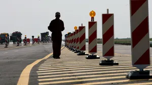 Romanian Transport Min Keeps Bridge Toll, Introduces Tachograph Inspections