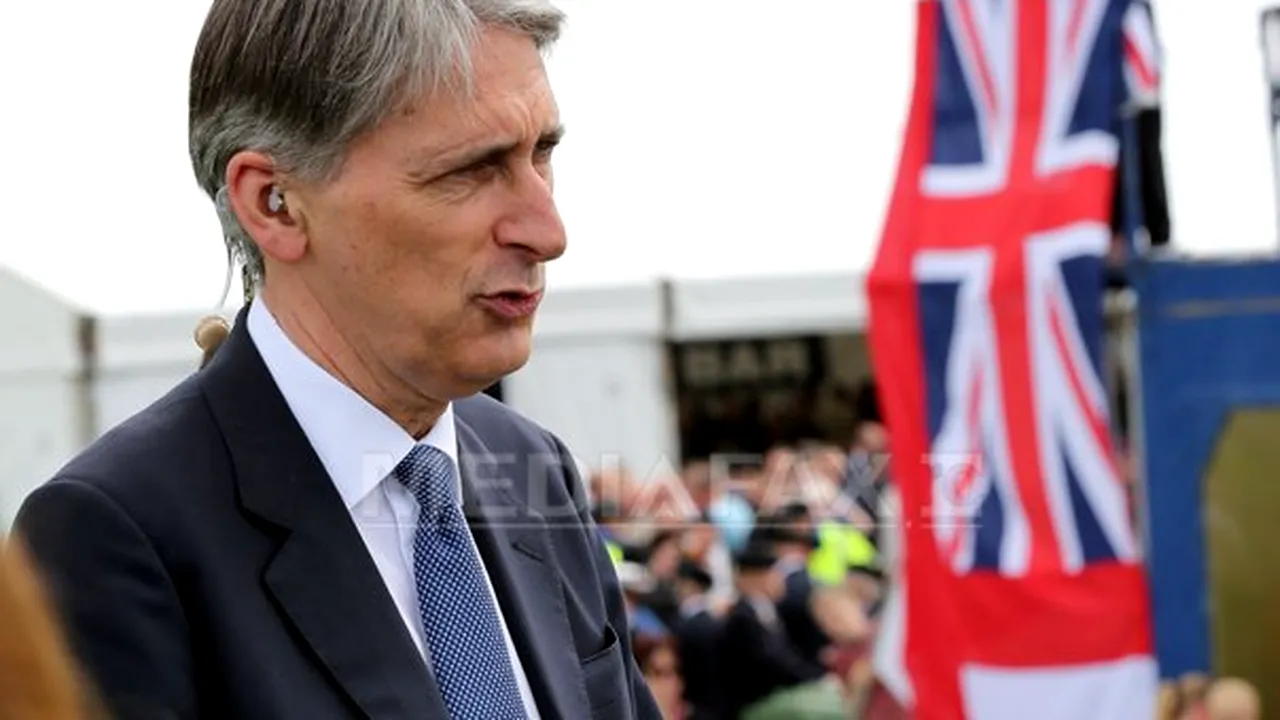 Ministrul britanic de Externe: Imigranţii extracomunitari ameninţă standardele de viaţă din Uniunea Europeană