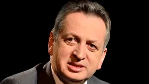 Fenechiu îi cere lui Zgonea, din închisoare, să solicite Curţii Constituţionale lămuriri legate de condamnarea sa