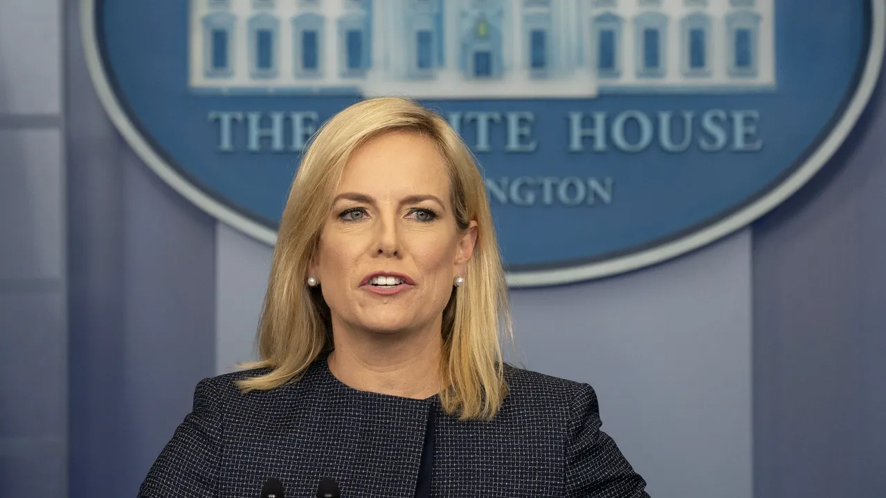 Kirstjen Nielsen critică sistemul din Statele Unite privind imigranţii