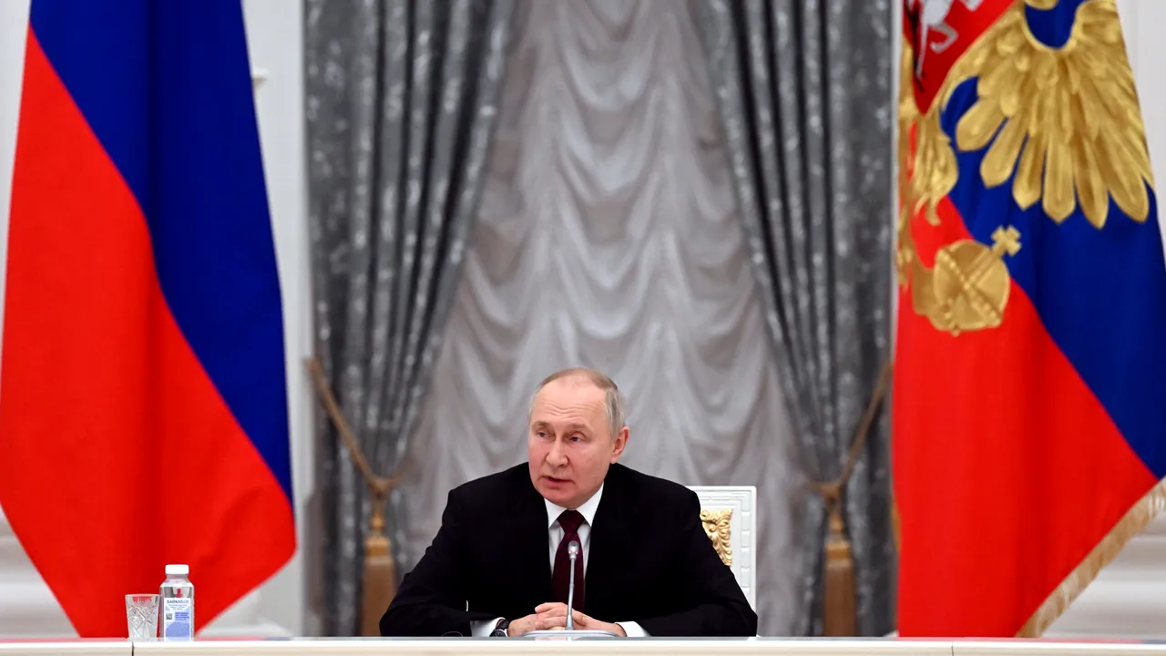 Putin acuză NATO că participă la războiul din Ucraina. Liderul de la Kremlin spune că Occidentul vrea desfiinţarea Rusiei
