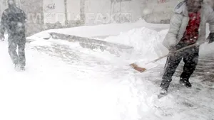 Stare de urgenţă într-un oraş din sudul Bulgariei, din cauza ninsorilor abundente