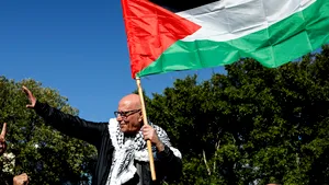 Israelul îl eliberează pe unul dintre cei mai vechi prizonieri palestinieni după 40 de ani
