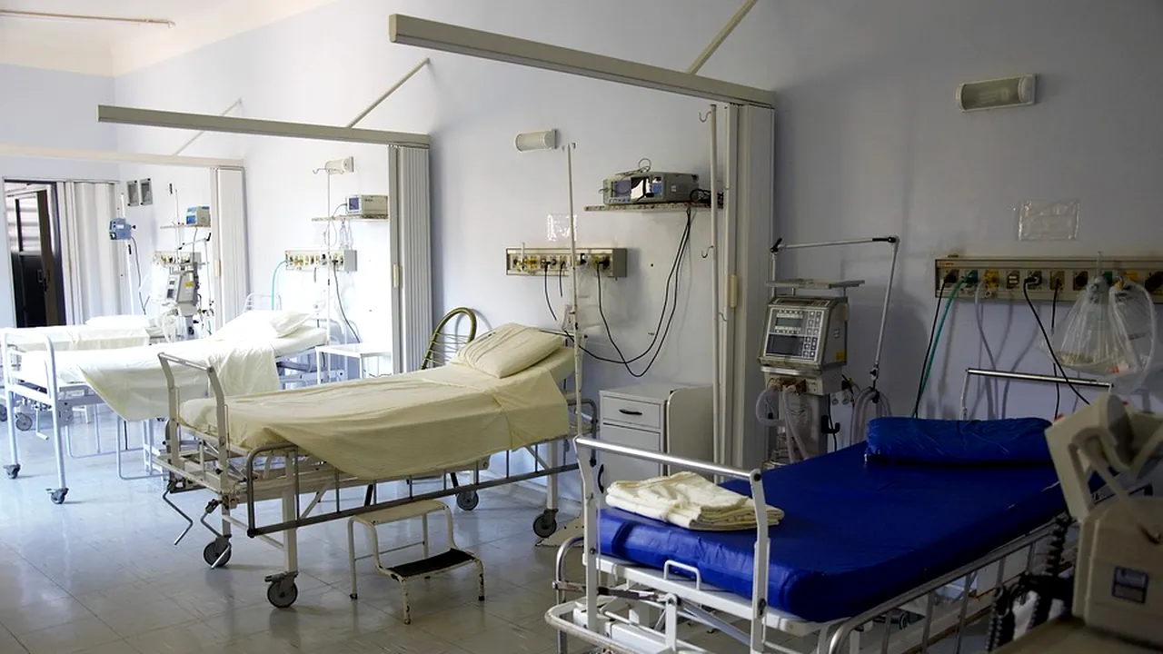 Incident şocant într-un spital din Japonia: Un pacient a înjunghiat trei asistente şi un poliţist 