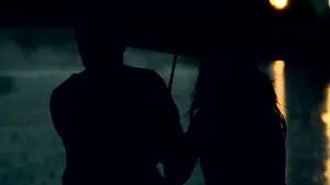 Prognoza meteo pentru următoarea lună. Vremea răcoroasă şi ploile vor continua zilele următoare. Când încep temperaturile de vară