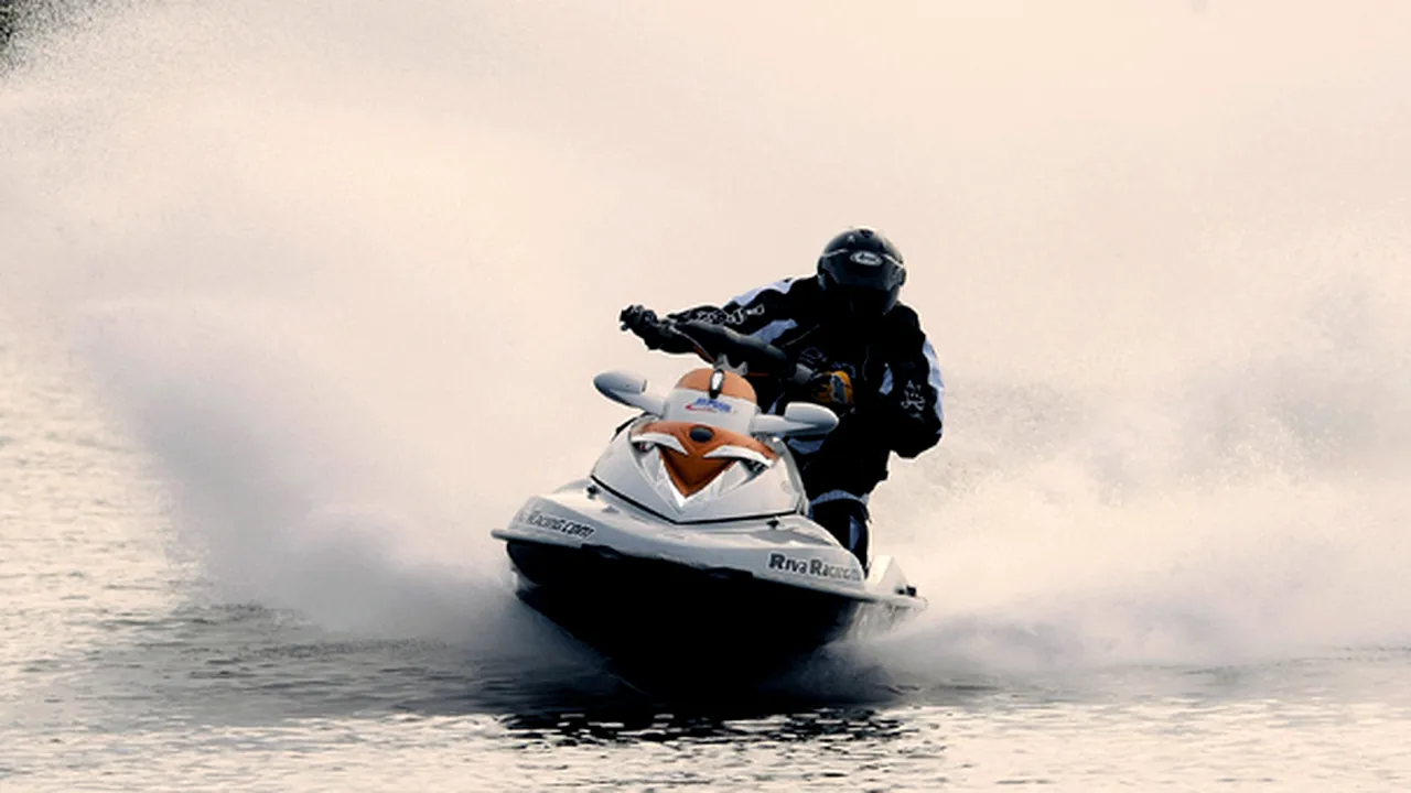 Firmele de leasing au ajuns să recupereze bărci şi jet-skiuri