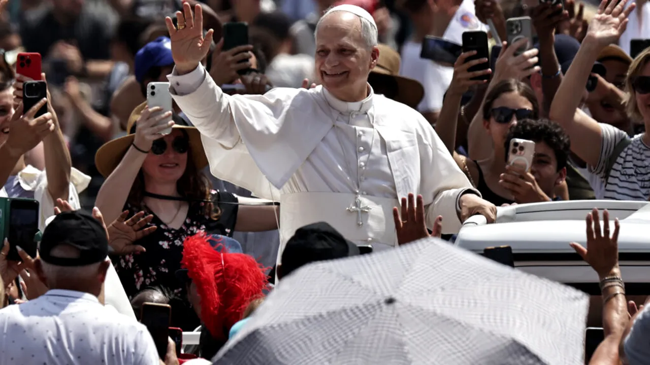Acuzații grave de spălare de bani zguduie Vaticanul
