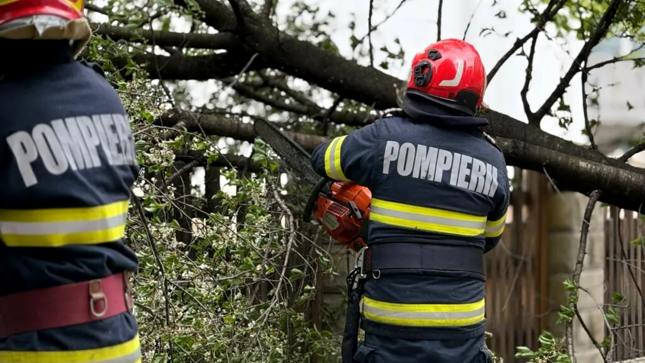 Bilanț IGSU: O persoană decedată și zeci de localități afectate de fenomenele meteo severe