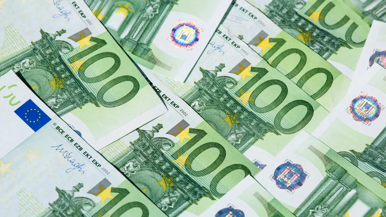 Un bărbat din Sibiu şi-a transferat ilegal în cont un milion de euro. Cum şi-a pregătit lovitura