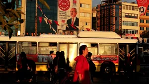 Scrutinul parlamentar din Turcia a început