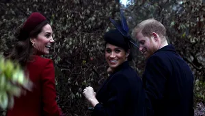 Prinţul Harry şi soţia lui, Meghan, VÂNAŢI de drone în propria curte
