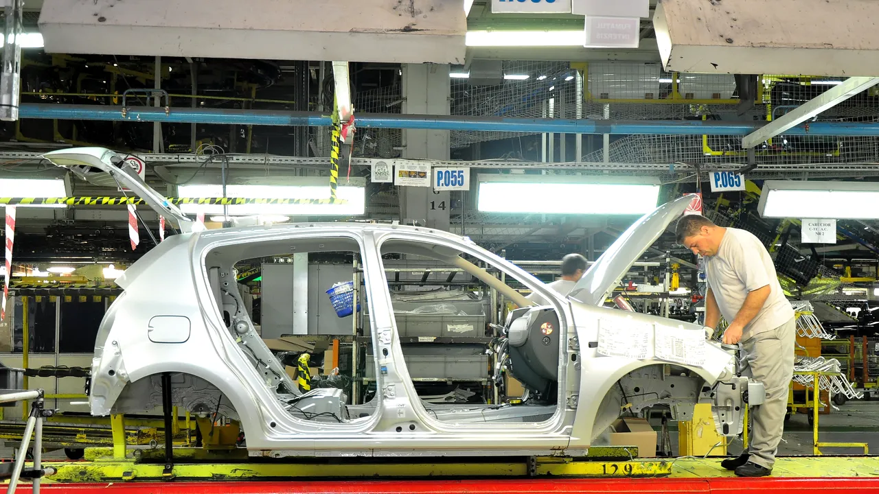 Ford Otosan şi Dacia se aşteaptă la producţie record în 2024