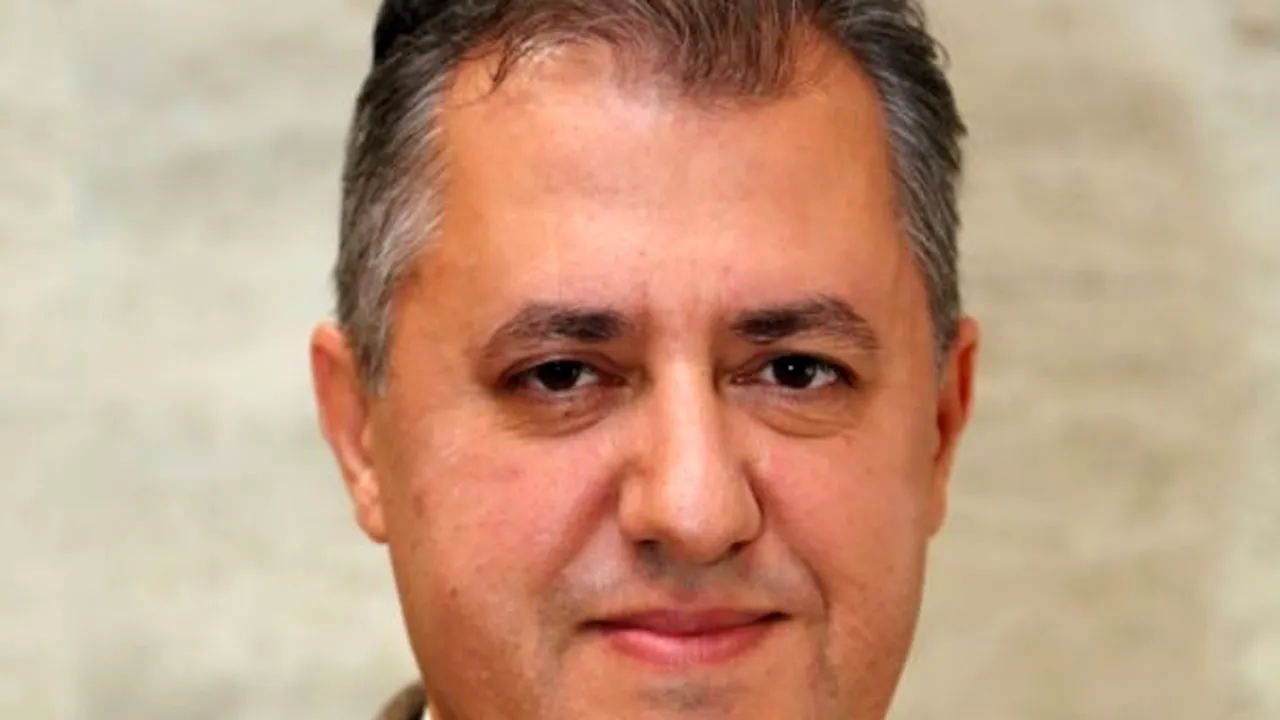 Poetul român Mihai Firică, premiat la Madrid. Distincția internațională i-a fost acordată în unanimitate