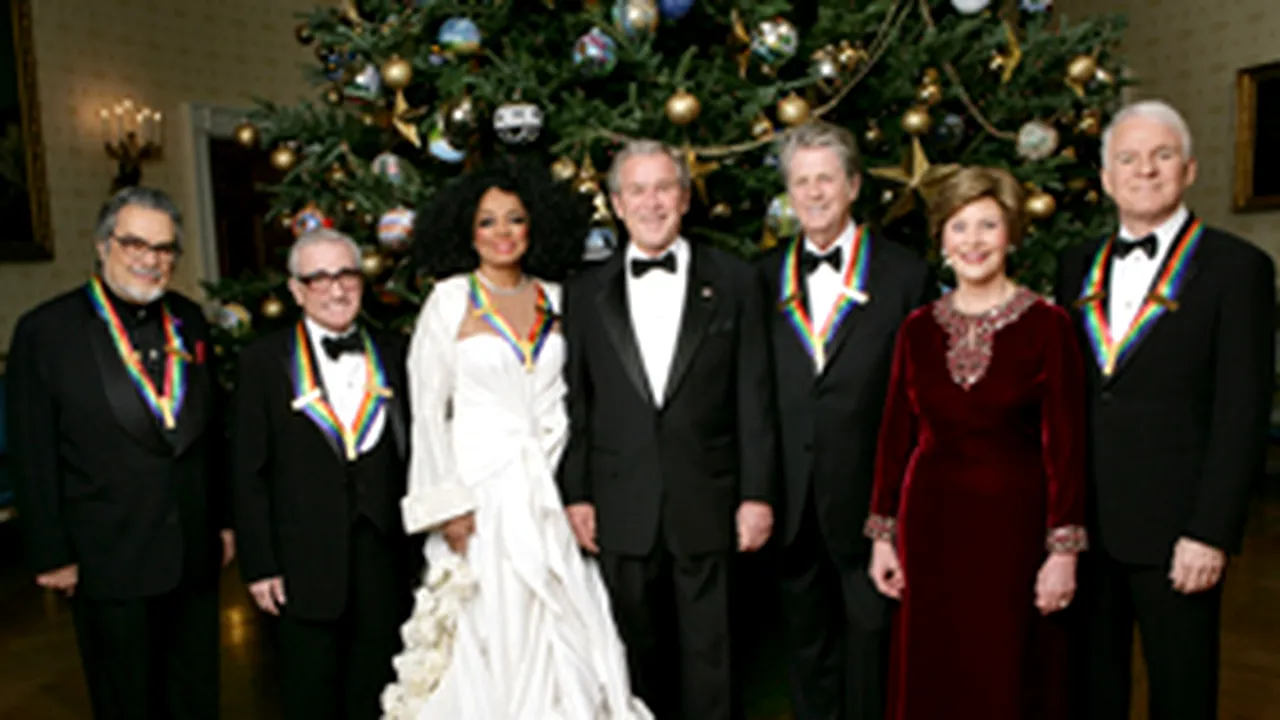 Martin Scorsese, Diana Ross şi Steve Martin, onoraţi de elita Hollywood-ului