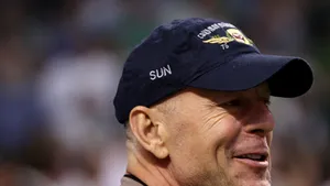 Bruce Willis a dat în judecată un prinţ malaysian