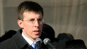 Primarul Chişinăului a rămas fără numere de înmatriculare la maşină deoarece a parcat neregulamentar