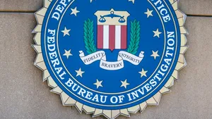 Hackerii au compromis sistemul de e-mail al FBI şi au transmis un avertisment