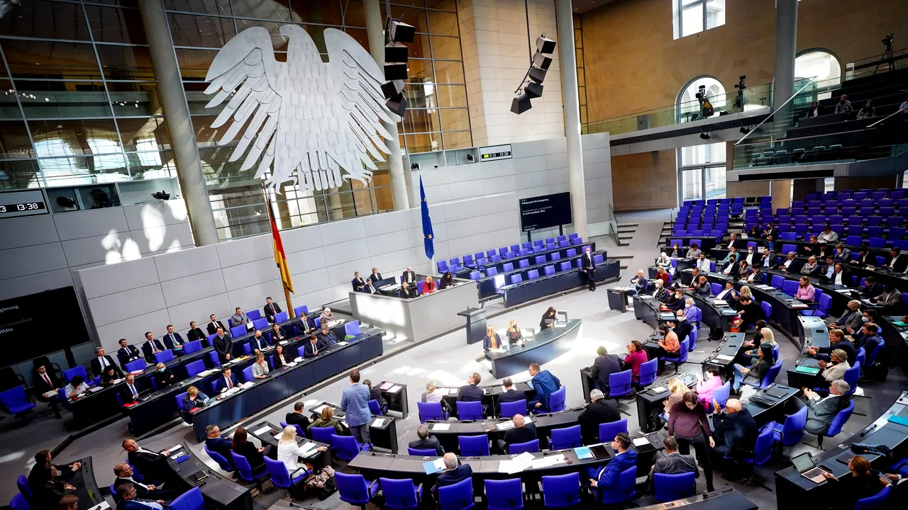 Guvernul Germaniei anticipează recesiune pentru anul 2023