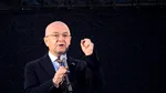 Emil Boc spune că decizia privind desemnarea premierului îi revine în totalitate lui Nicușor Dan: ora astrală astăzi este a președintelui, el va pune stiloul pe hârtie