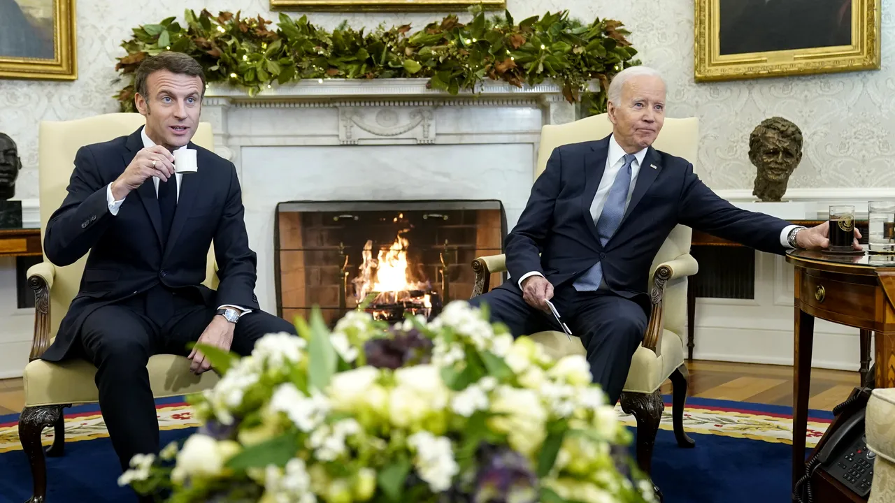 Macron: Franţa şi SUA trebuie să menţină o alianţă strânsă / Biden: Relaţia este 