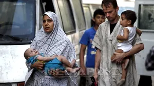 Israelul îndeamnă 100.000 de locuitori din nordul Fâşiei Gaza să-şi evacueze domiciliile