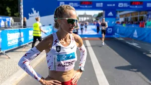 Shalane Flanagan, femeia fără plămâni: 6 maratoane în 42 de zile!