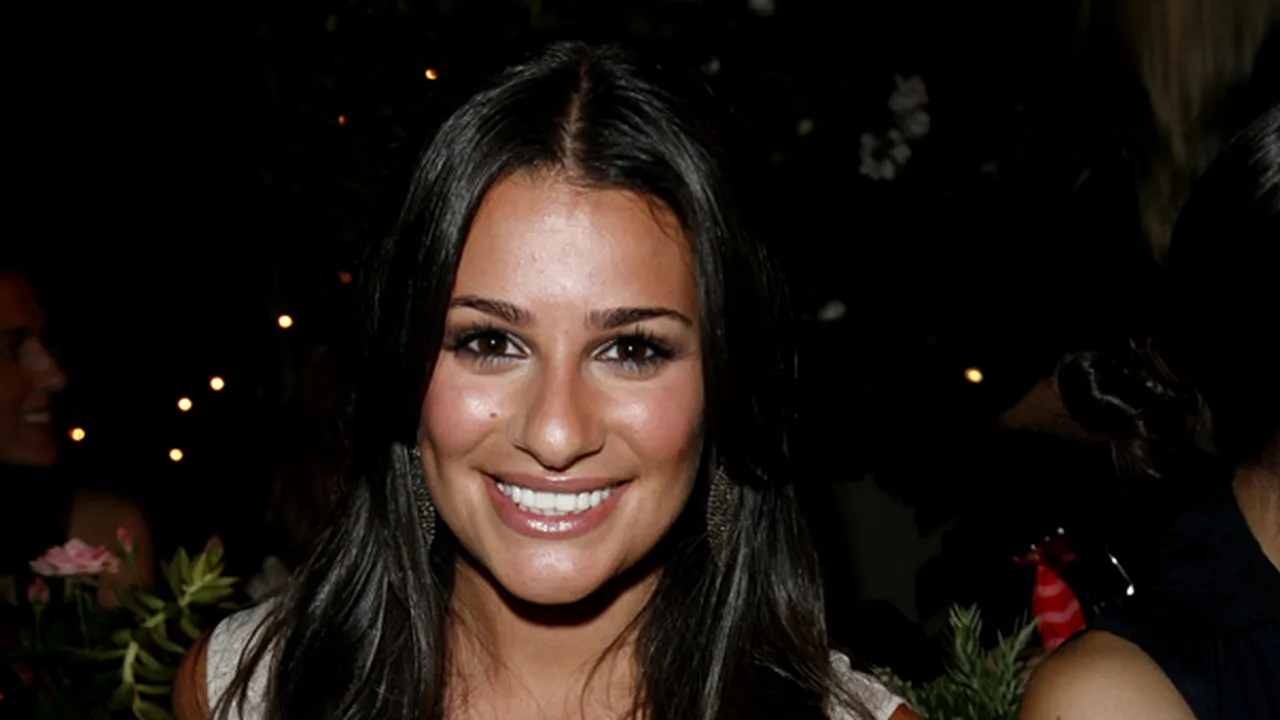 Lea Michele are cel mai frumos păr de la Hollywood - FOTO