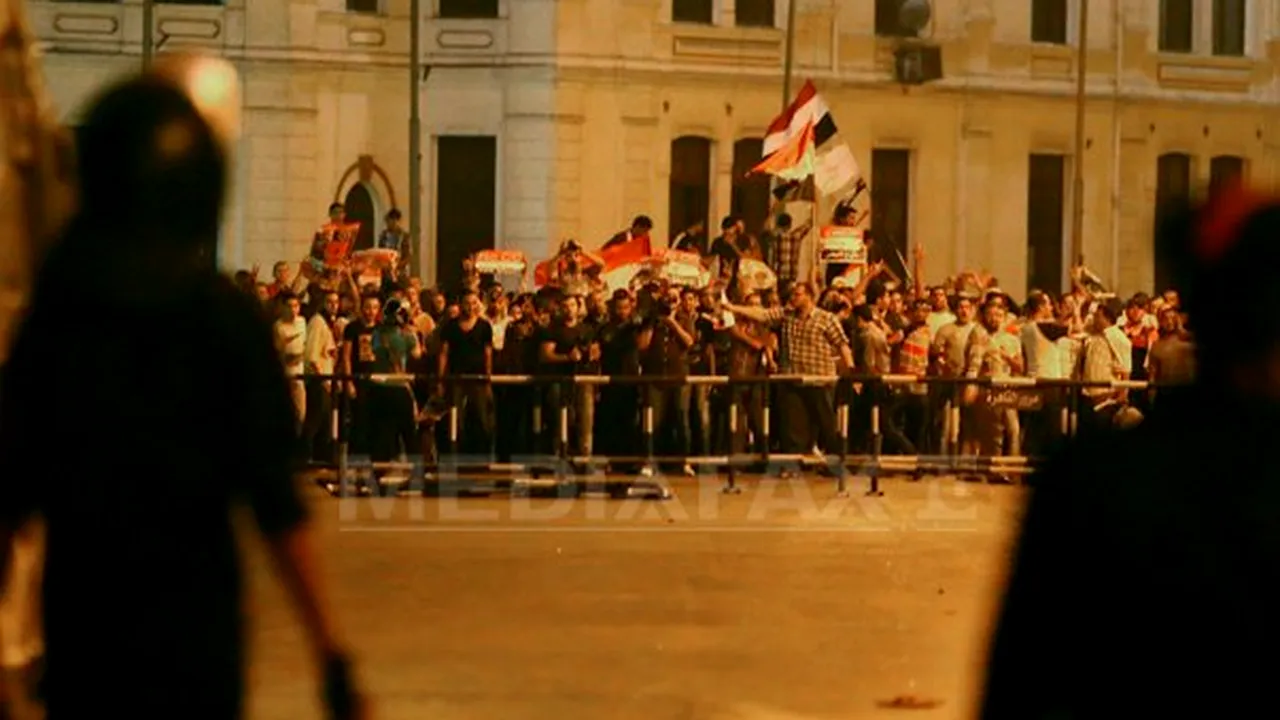 Violenţe în Egipt: Cel puţin 22 de răniţi după ciocniri între manifestanţi pro-Morsi şi forţele de ordine - FOTO