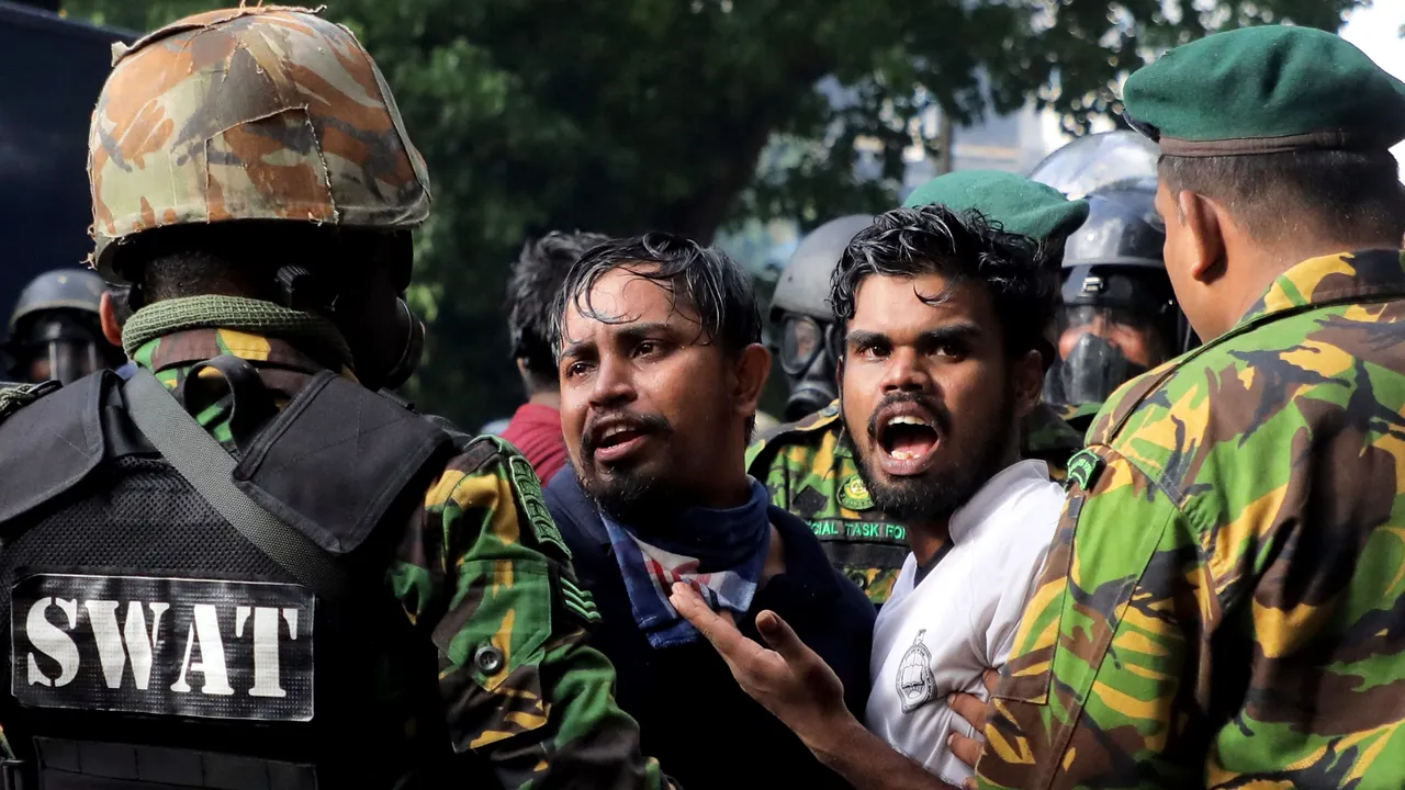 Premierul din  Sri Lanka a anunţat că ţara este „în faliment